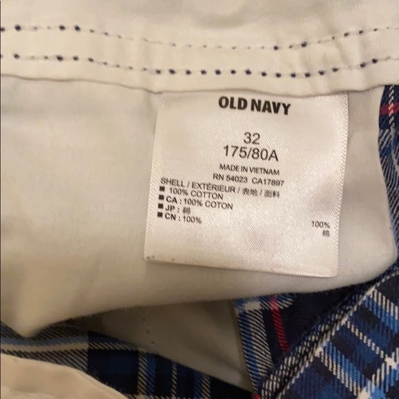 Old Navy Cotton Shorts - Picture 4 of 5